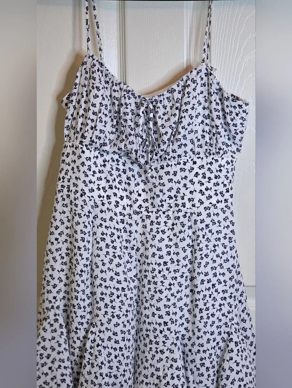 NWT Francesca's Miami L Straps White Navy Zipper Floral Women Romper Boutique